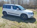 2014 Skoda Yeti I Рестайлинг, белый, 825000 рублей - вид 2