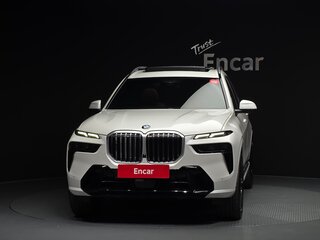 2025 BMW X7 40d I (G07) Рестайлинг, белый, 13800007 рублей, вид 2