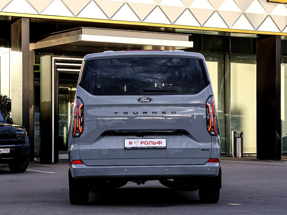 2026 Ford Tourneo Custom SWB II, серый, 9975000 рублей - вид 5