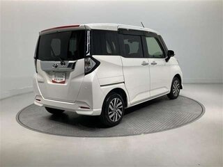 2021 Toyota Roomy I Рестайлинг, белый, 920300 рублей, вид 5