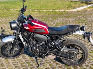 2017 Yamaha XSR700, красный, 630000 рублей, вид 4