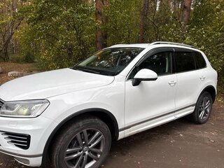 2018 Volkswagen Touareg II Рестайлинг, белый, 4200000 рублей, вид 2