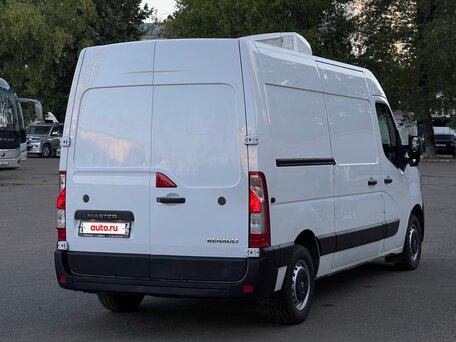 2020 Renault Master, белый, 3180000 рублей, вид 3