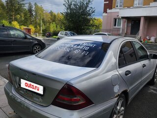 2000 Mercedes-Benz C-Класс 200 II (W203), серебристый, 380000 рублей, вид 3