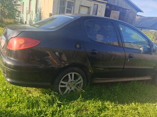 2008 Peugeot 206, чёрный, 110000 рублей, вид 3