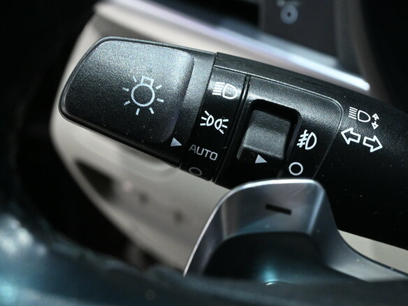 2017 Kia Optima IV, коричневый, 1499000 рублей - вид 13