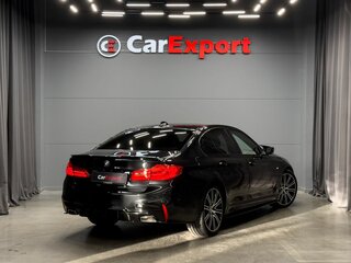 2019 BMW 5 серии 540i xDrive VII (G30/G31/G38), чёрный, 4149000 рублей, вид 5