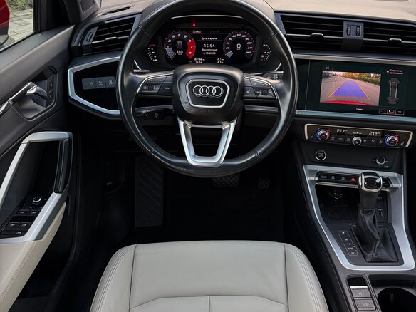 2020 Audi Q3 40 TFSI II (F3), красный, 2900000 рублей - вид 11