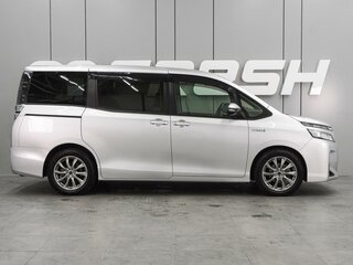 2020 Toyota Voxy III (R80) Рестайлинг, серый, 3299000 рублей, вид 5