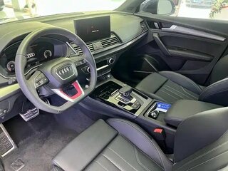 2026 Audi Q5 L 45 TFSI II (FY) Рестайлинг, чёрный, 5280000 рублей, вид 4