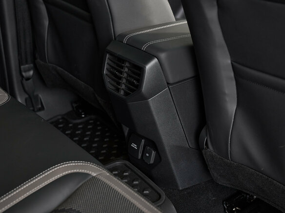 2025 Volkswagen Amarok II, серый, 11800000 рублей - вид 27