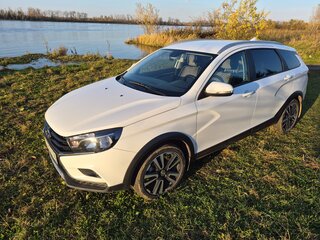 2019 Lada (ВАЗ) Vesta SW Cross I, белый, 1250000 рублей, вид 1