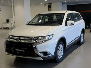 2017 Mitsubishi Outlander III Рестайлинг 2, белый, 1850000 рублей, вид 1
