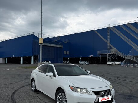 2014 Lexus ES 250 VI, белый, 2330000 рублей, вид 1