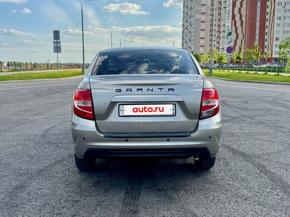 2021 Lada (ВАЗ) Granta I Рестайлинг, серебристый - вид 3