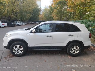 2012 Kia Sorento II Рестайлинг, белый, 1770000 рублей, вид 4