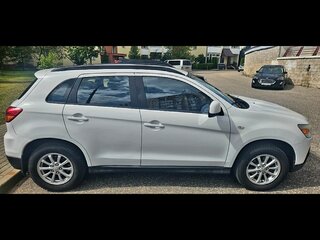 2013 Mitsubishi ASX I Рестайлинг, белый, 850000 рублей, вид 2