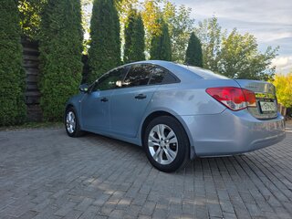 2011 Chevrolet Cruze I, серый, 700000 рублей, вид 3