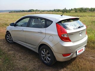 2012 Hyundai Solaris I, серый, 850000 рублей, вид 5
