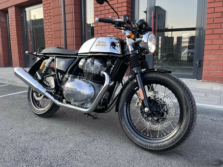 2026 Royal Enfield Continental GT, чёрный, 746000 рублей, вид 2