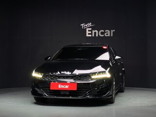 2023 Kia K5 III, чёрный, 2440000 рублей, вид 2