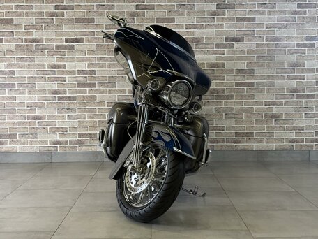 2009 Harley-Davidson CVO, синий, 1125000 рублей, вид 5