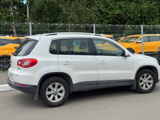 2011 Volkswagen Tiguan I, белый, 1250000 рублей, вид 2