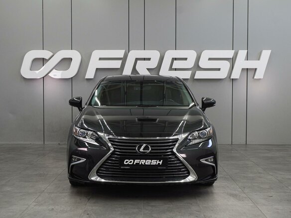 2016 Lexus ES 250 VI Рестайлинг, чёрный, 1961000 рублей - вид 2