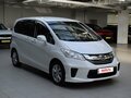 2014 Honda Freed I Рестайлинг 2, белый, 985000 рублей