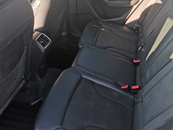 2015 Audi Q3 I (8U) Рестайлинг, чёрный, 1750000 рублей - вид 20