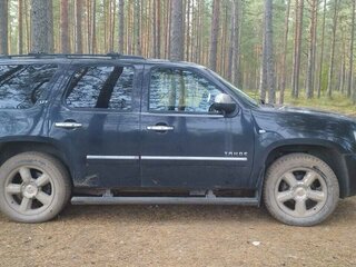 2012 Chevrolet Tahoe 6AT III, чёрный, 1900000 рублей, вид 2
