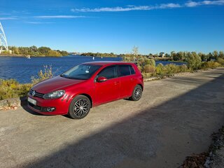 2011 Volkswagen Golf VI, красный, 995000 рублей, вид 1