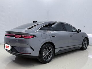 2026 BYD Qin L, серый, 2266666 рублей, вид 4