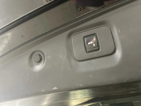 2015 Nissan Pathfinder IV, чёрный, 1599000 рублей - вид 25