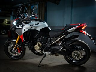 2026 Ducati Multistrada V4, белый, 4335000 рублей, вид 4