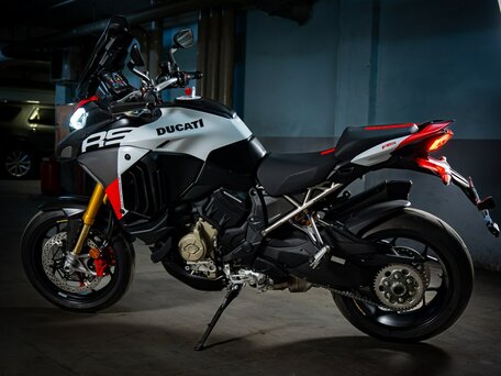 2026 Ducati Multistrada V4, белый, 4335000 рублей, вид 4