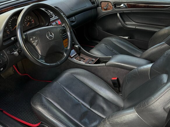 2001 Mercedes-Benz CLK-Класс 230 I (W208) Рестайлинг, чёрный, 850000 рублей - вид 6