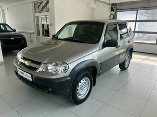 2020 Chevrolet Niva I Рестайлинг, коричневый, 820000 рублей, вид 1