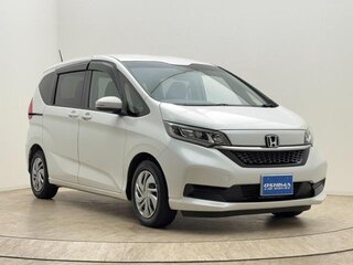 2022 Honda Freed II Рестайлинг, белый, 1225000 рублей, вид 3