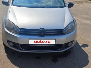 2010 Volkswagen Golf VI, серебристый, 600000 рублей, вид 2