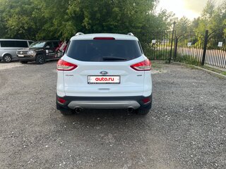 2013 Ford Kuga II, белый, 1450000 рублей, вид 3