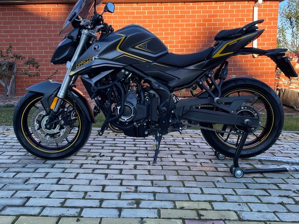 2025 Voge 525R, серый, 535000 рублей