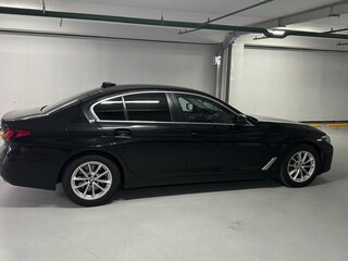 2020 BMW 5 серии 520d VII (G30/G31/G38) Рестайлинг, чёрный, 2650000 рублей, вид 3