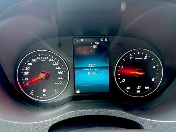 2021 Mercedes-Benz Sprinter, чёрный, 4500000 рублей - вид 18