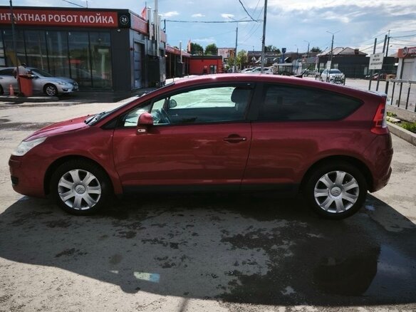 2008 Citroen C4 I Рестайлинг, красный, 260000 рублей - вид 4