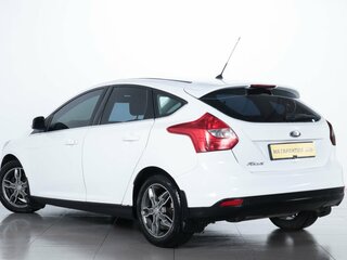 2011 Ford Focus III, белый, 639000 рублей, вид 4