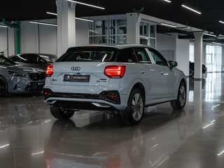 2025 Audi Q2 L 35 TFSI I Рестайлинг, серый, 3730000 рублей, вид 4