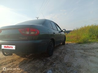1999 Renault Megane I Рестайлинг, зелёный, 119999 рублей, вид 3