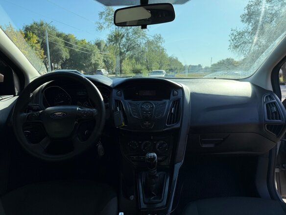 2011 Ford Focus III, серый, 570000 рублей - вид 9