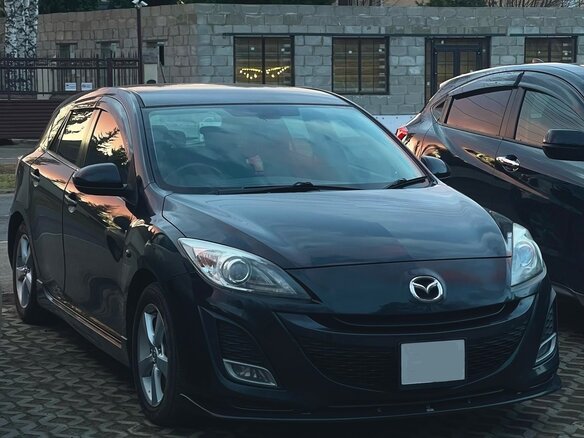 2010 Mazda Axela II, чёрный